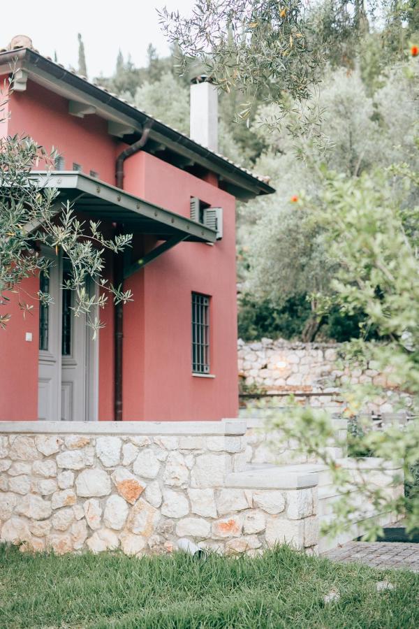 La Casa Rossa Villa Agios Nikitas Exterior photo