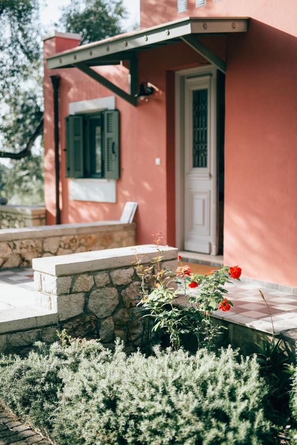 La Casa Rossa Villa Agios Nikitas Exterior photo