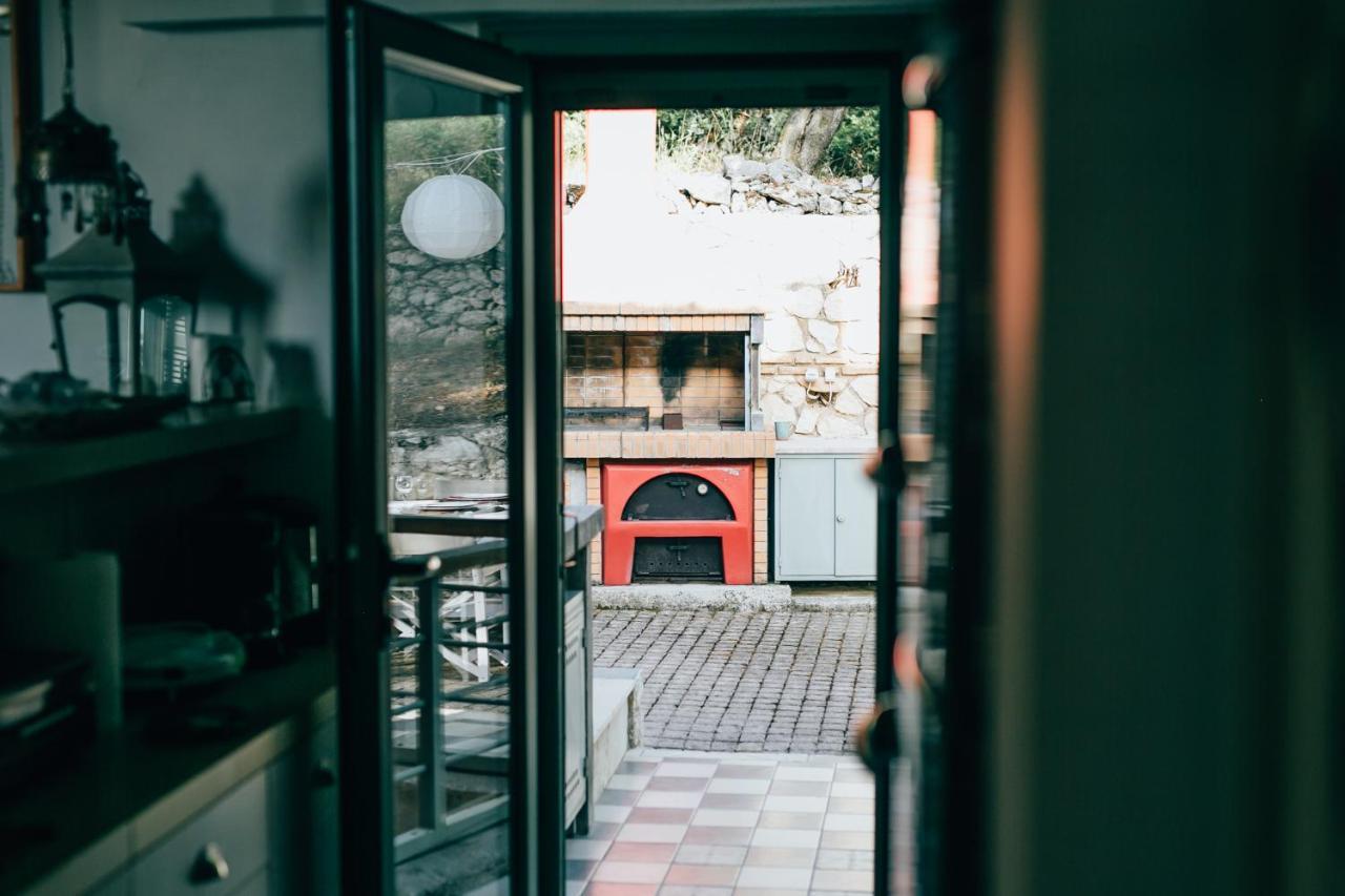 La Casa Rossa Villa Agios Nikitas Exterior photo