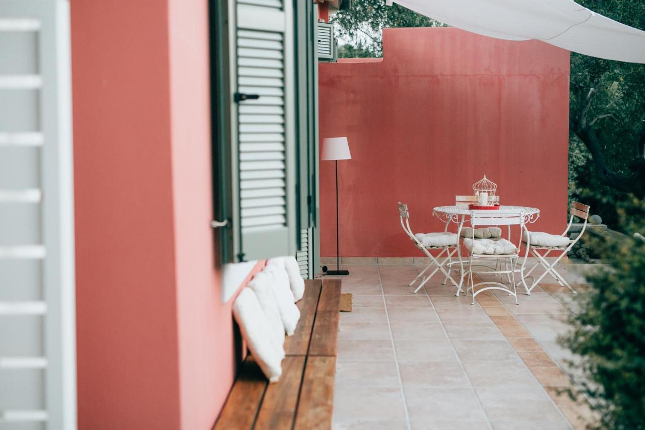 La Casa Rossa Villa Agios Nikitas Exterior photo