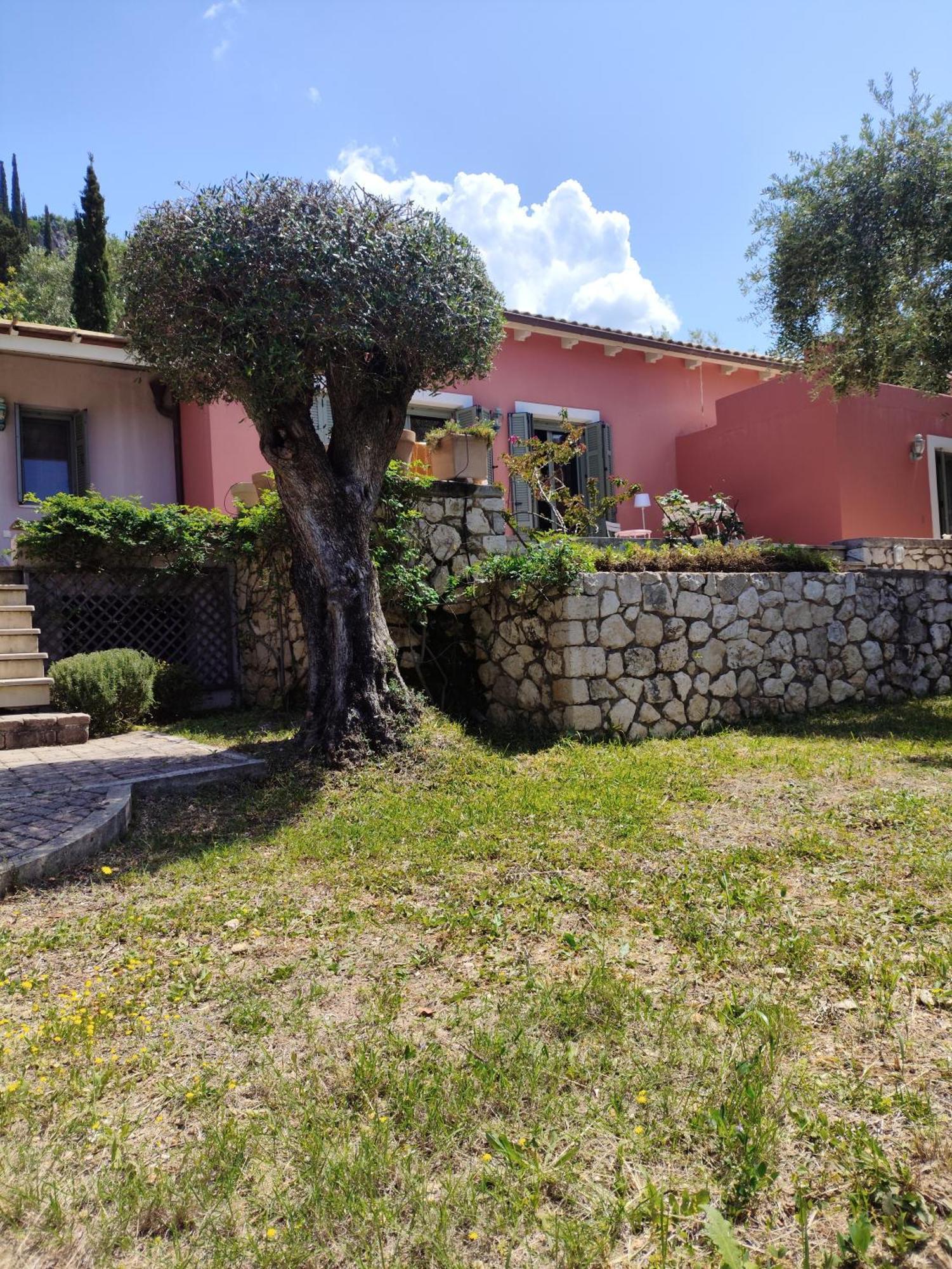 La Casa Rossa Villa Agios Nikitas Exterior photo